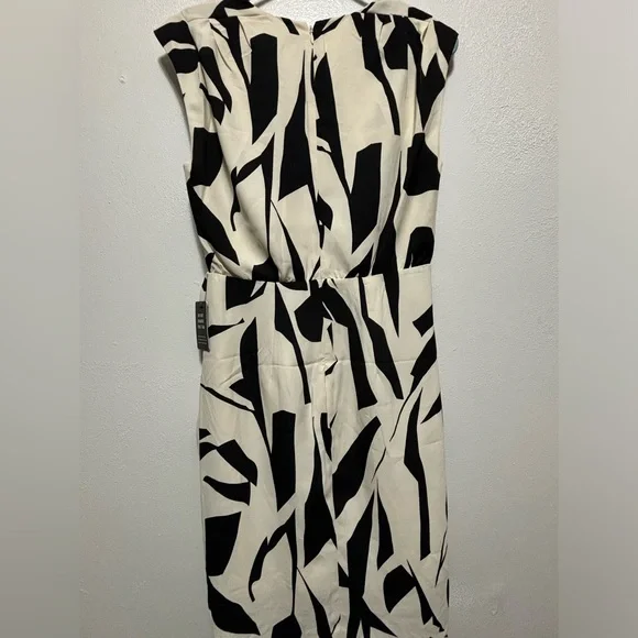 EXPRESS Dress size XS - NWT - Picture 11 of 12